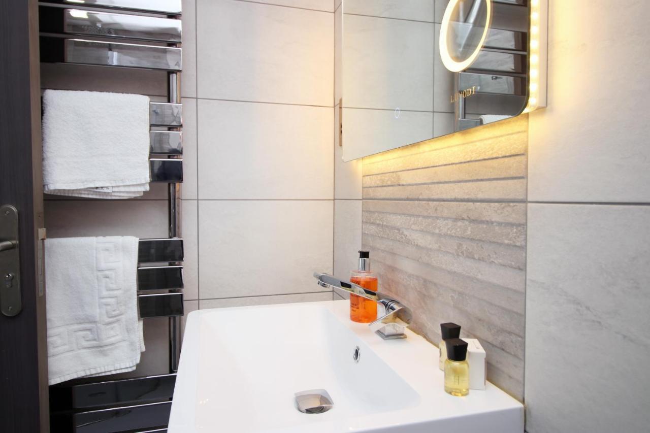 New 2 Bed Comfort - Functional - Secure - Private Κάρντιφ Εξωτερικό φωτογραφία