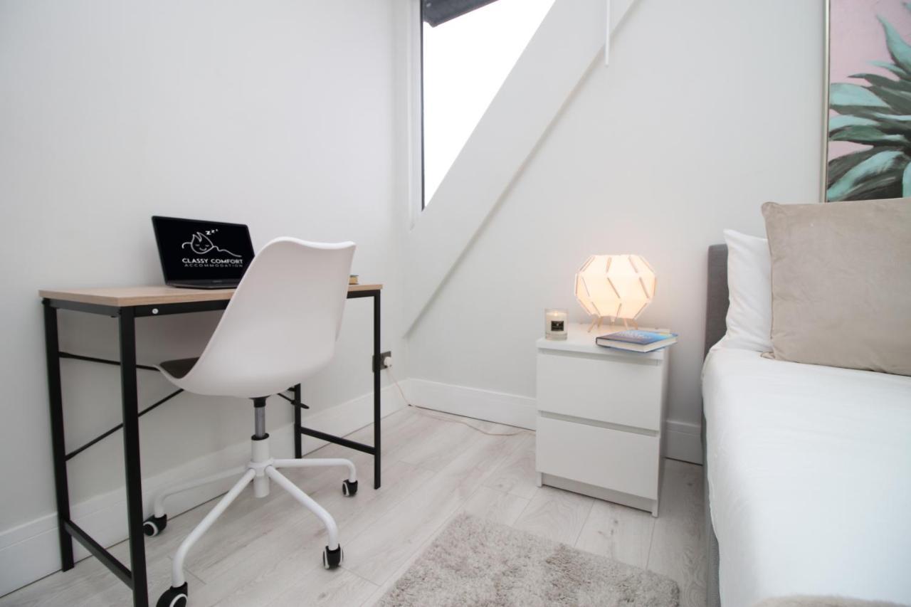 New 2 Bed Comfort - Functional - Secure - Private Κάρντιφ Εξωτερικό φωτογραφία